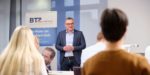Theorie Unterricht im Studiengang Betriebswirt am BTZ Osnabrück.